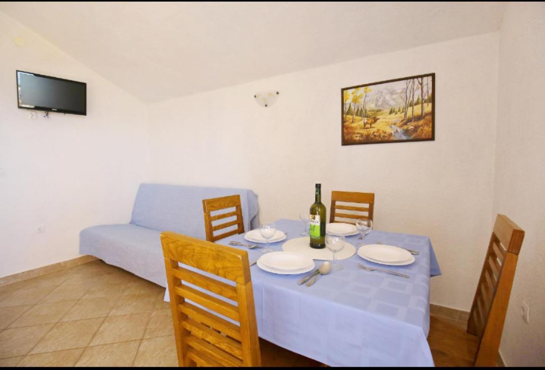 Apartmani Mirjana Tribanj-Kruscica Exterior photo