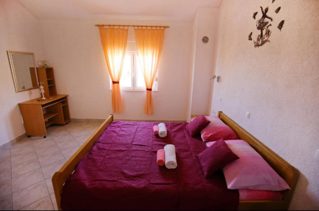 Apartmani Mirjana Tribanj-Kruscica Exterior photo